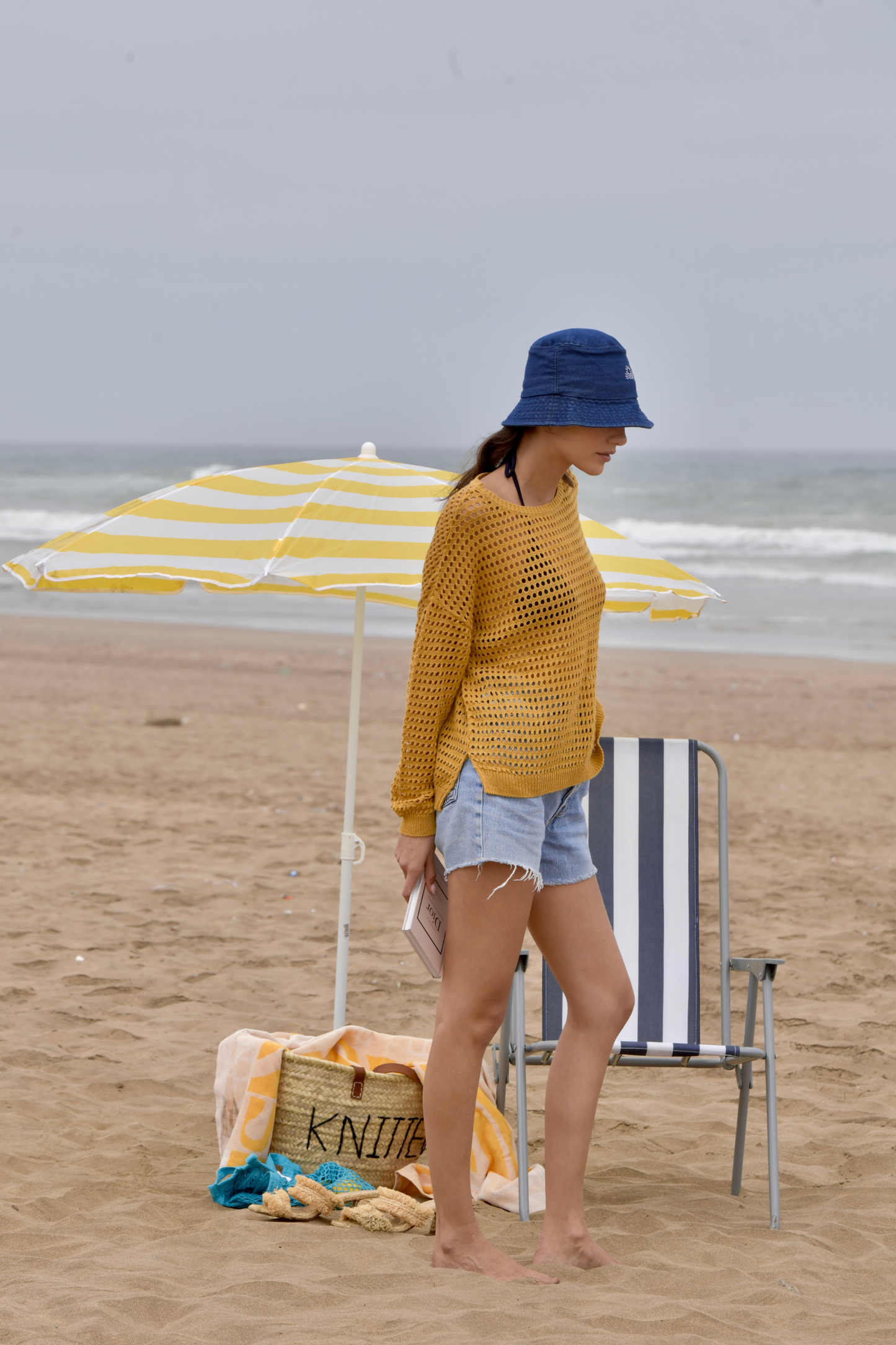 ARES pullover