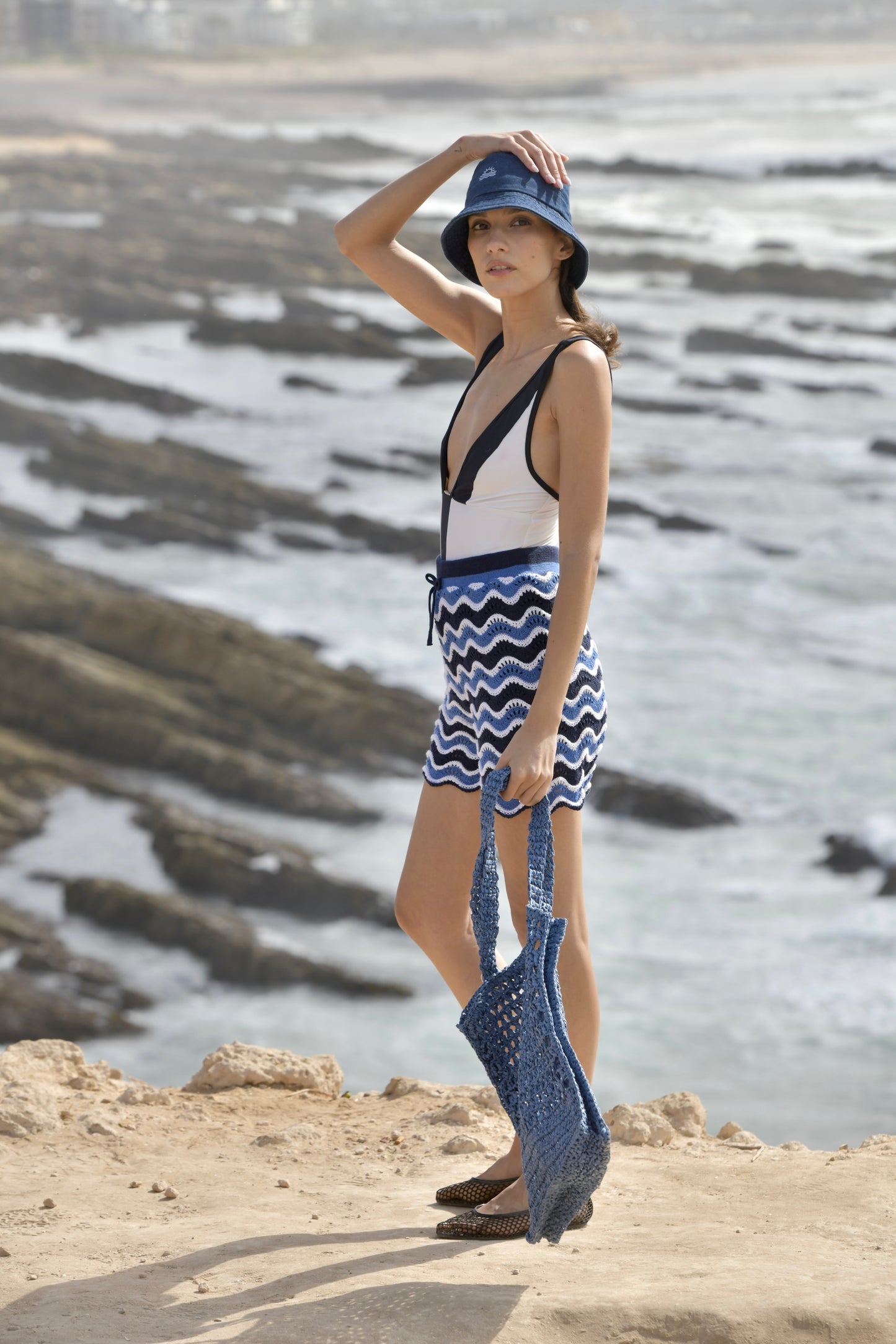 THAUMAS mini short